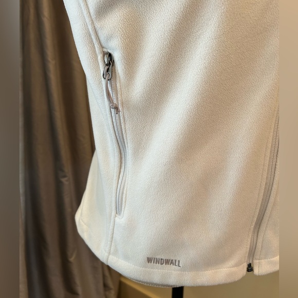 Northface Women’s Windwall Vest L - Picture 3 of 5
